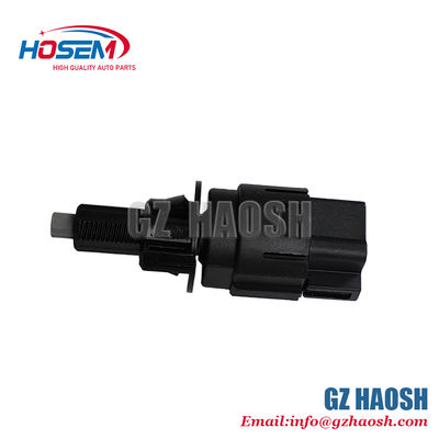 Auto Parts Brake Light Switch CA100020420 AT For Isuzu D-MAX (2012 - 2019) & MU-X With 4JJ1/4JK1