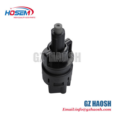 Auto Parts Brake Light Switch CA100020420 AT For Isuzu D-MAX (2012 - 2019) & MU-X With 4JJ1/4JK1