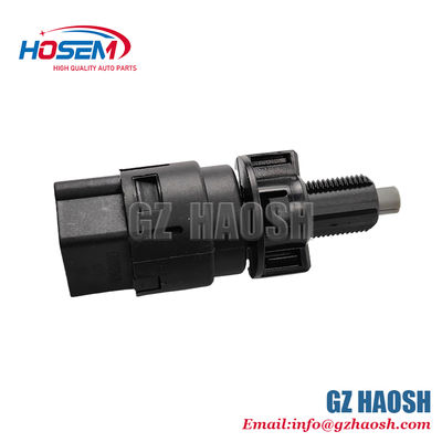 Auto Parts Brake Light Switch CA100020420 AT For Isuzu D-MAX (2012 - 2019) & MU-X With 4JJ1/4JK1