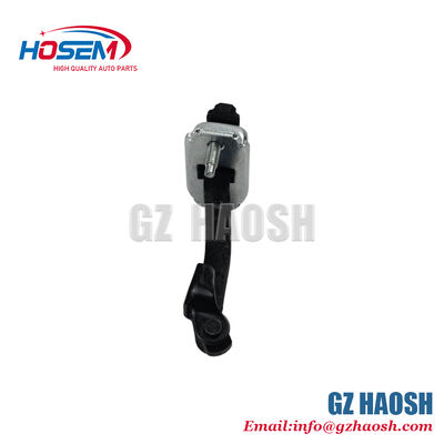 Isuzu DMAX MUX RM Door Limiter Front C8981030305 Stabilizes Opening Angle with Wear-Resistant Structure