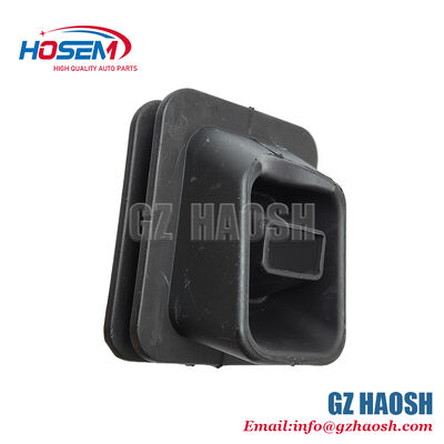 Boot Clutch Fork Dust Cover OE Number 8975006680 Fit For Isuzu D-MAX OEM Replacement