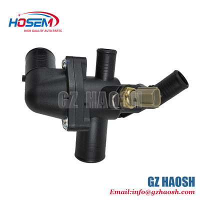 Auto Body Parts Thermostat Assembly BK3Q - 8A586 - AA - 0 Suitable For Ford  Transit V348 With 4D22G5 Engine