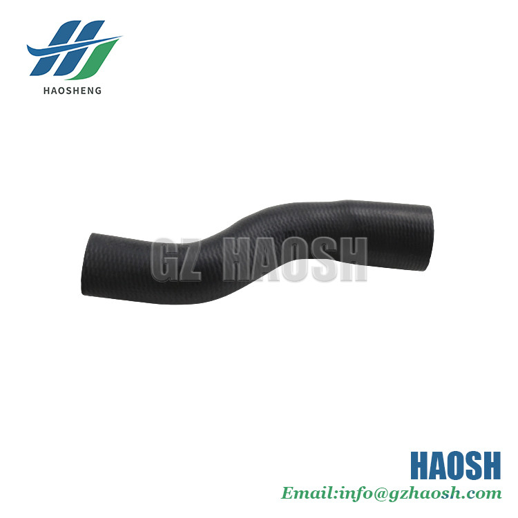 Bagian Otomotif Radiator Hose Lower 8943881651 8-94388165-1 Untuk Isuzu DMAX