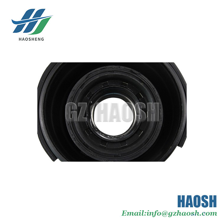 El eje de hélice tiene un montaje de rodamiento central 8-94328800-1 8943288001 para Isuzu DMAX TFR 4ZD1