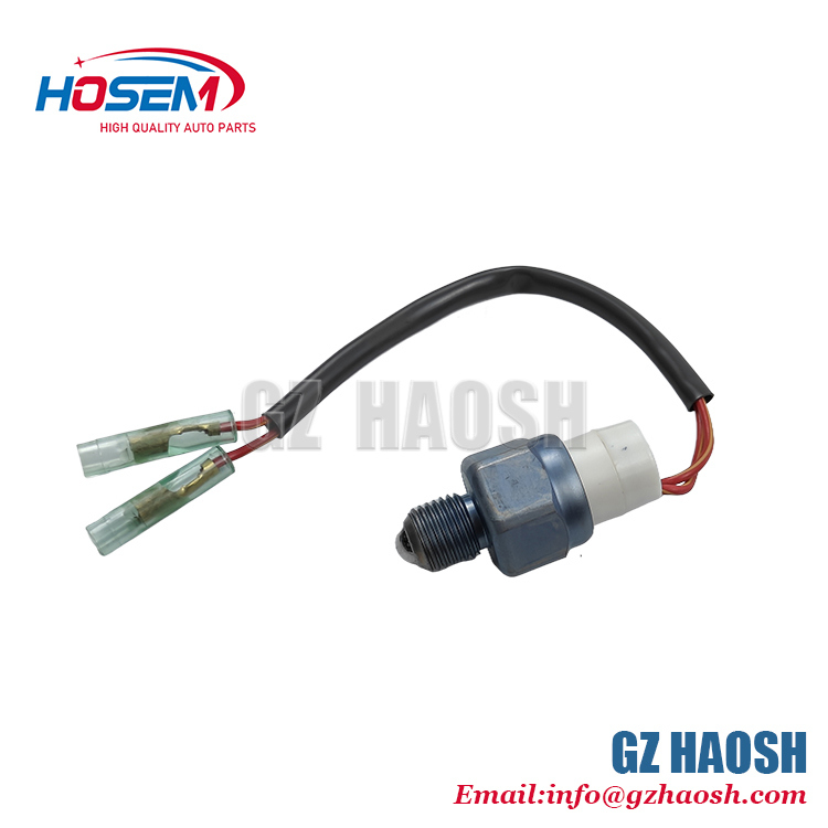 Auto Parts Reverse Light Switch CA100034670 For Isuzu D - Max And Mu - X With 2.5L MT